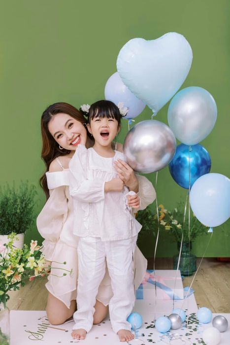 Linh Phi - Quang Tuấn sắp sửa chào đón cậu quý tử