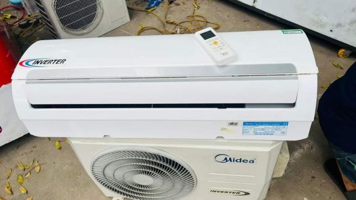 dieu-hoa- midea-9000-1