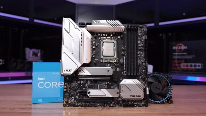 i3-12100F-7