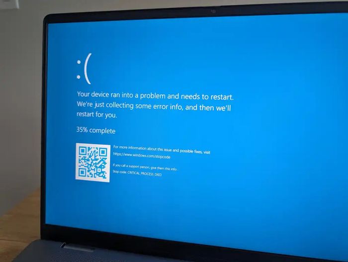 Màn hình thông báo lỗi trên Windows 11 sau khi cài đặt bản cập nhật KB5039302 - Hình ảnh: IDG