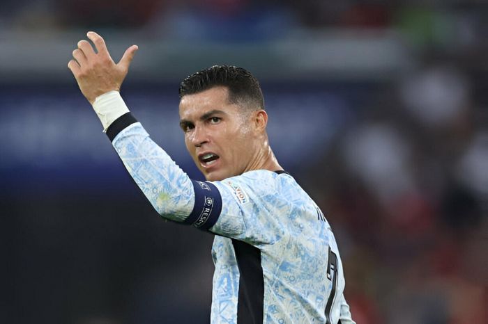 Pepe nói thẳng về lối sống của Ronaldo, khiến mọi người phải khâm phục.