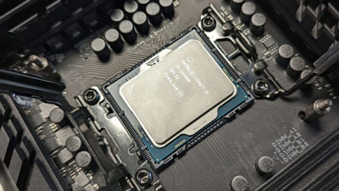 chip intel-core-i5-12400f-5