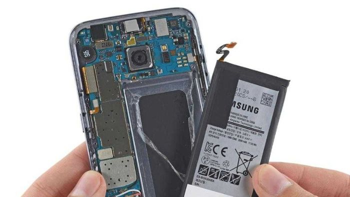 kiem-tra-pin-samsung-8