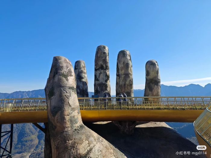 Công trình bị nghi là 'đạo nhái' Cầu Vàng Đà Nẵng