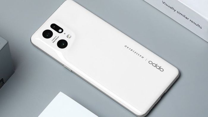 oppo-cua-nuoc-nao-smartphone-1