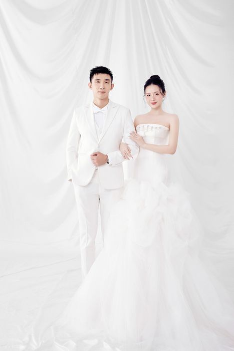 Các con số ấn tượng từ lễ cưới của Midu