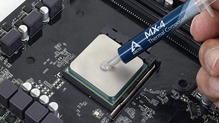 Kiểm tra nhiệt độ CPU 