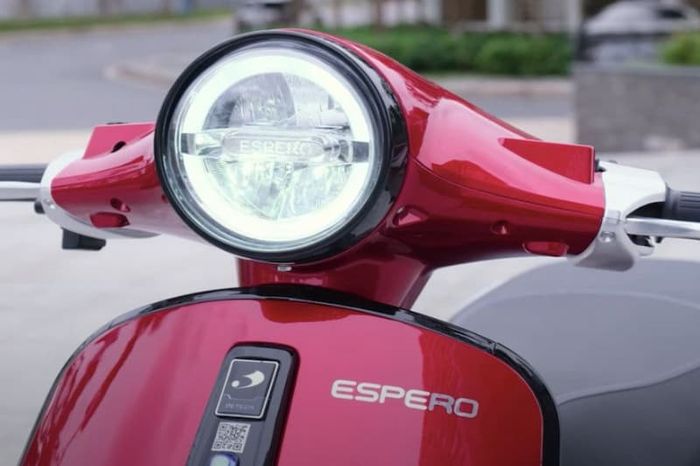 xe-may-dien-vespa-11