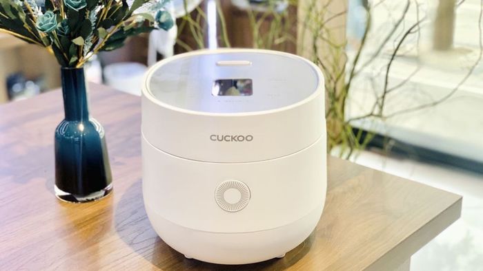 Nồi cơm điện Cuckoo