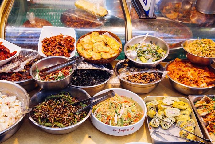 Chợ buffet truyền thống hấp dẫn giữa lòng Seoul