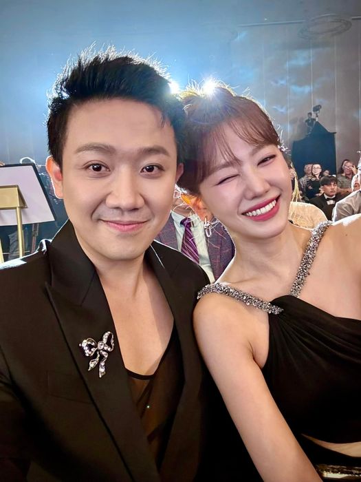 Hari Won cảm thấy xúc động khi nhìn thấy sự thay đổi của Trấn Thành