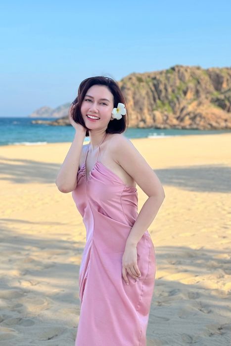 Hình ảnh của diễn viên Hương Giang trước khi bầu lần hai
