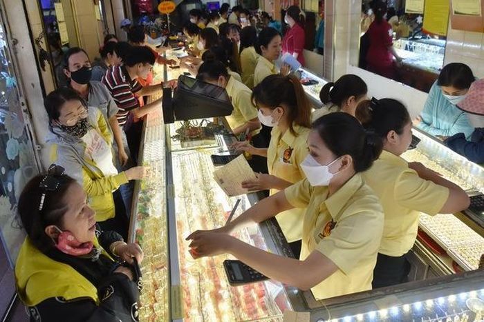 Giá vàng thế giới hôm nay đi lên