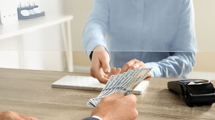 Lưu ý khi thực hiện chuyển tiền từ nước ngoài về Việt Nam.