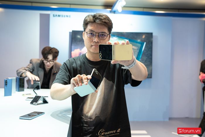 Galaxy Z Flip 6 có mấy màu và màu nào đẹp nhất?