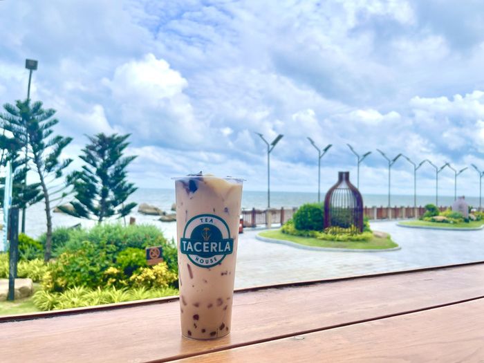 Cửa hàng trà sữa có view biển lớn nhất Bà Rịa - Vũng Tàu