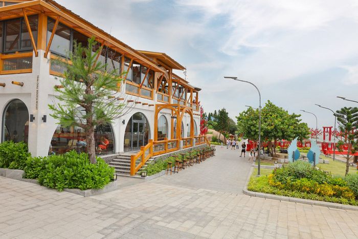 Không gian của cửa hàng trà sữa Tacerla Tea House