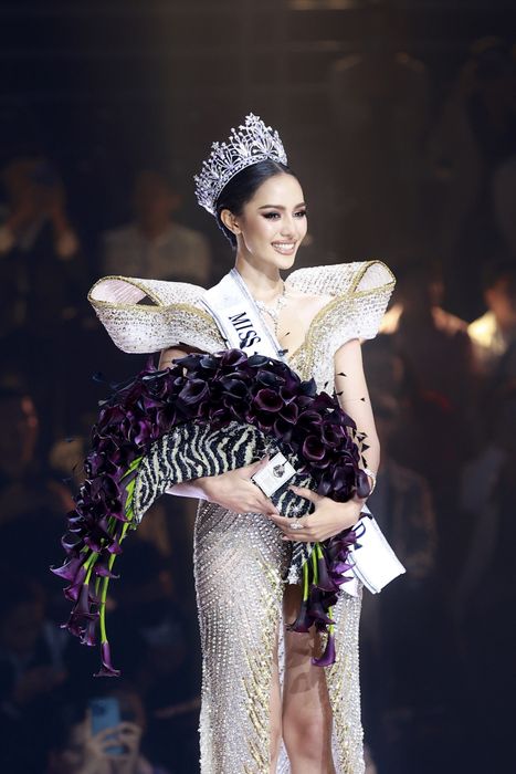 Opal Suchata Chuangsri từng đoạt giải á hậu 2 tại cuộc thi Hoa hậu Hoàn vũ Thái Lan 2022 - Ảnh: Miss Universe Thailand