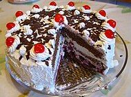 Bánh Black Forest của Đức