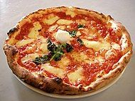 Pizza Neapolitan – Pizza cổ điển của Ý