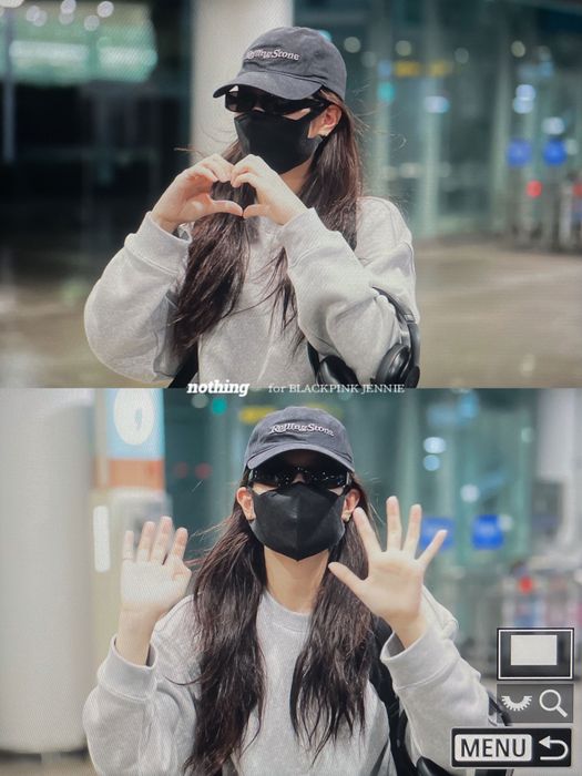 Tiền PhongJennie xuất hiện tại sân bay Incheon vào rạng sáng ngày 22/7. Ảnh từ Twitter.