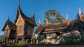 Nhà truyền thống Minangkabau ở Indonesia