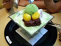 Bingsu trà xanh cùng đậu đỏ