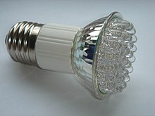 Một sản phẩm đèn LED âm trần cao cấp, được sử dụng phổ biến trong trang trí nội thất hiện đại.