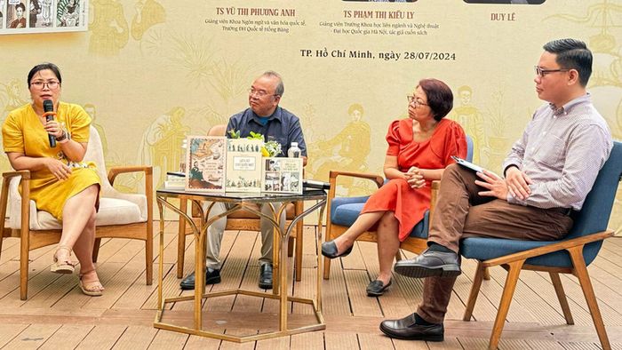 Từ trái sang phải: TS Phạm Thị Kiều Ly, PGS.TS Trần Quốc Anh, TS Vũ Thị Phương Anh - Ảnh: HỒ LAM