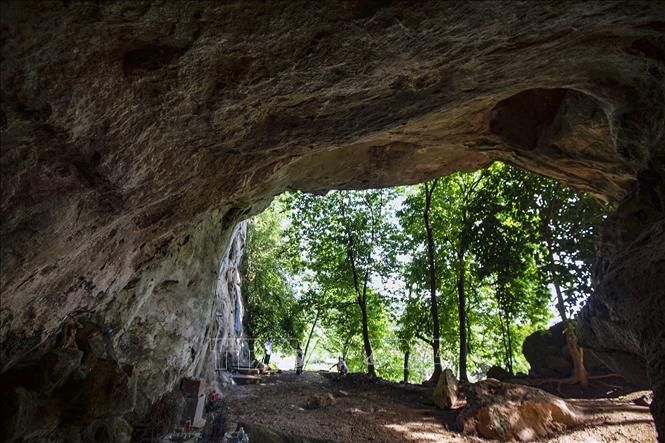 Mái đá làng Vành và Hang xóm Trại: Di sản văn hóa nghìn năm của xứ Mường Hòa Bình - Ảnh 3.