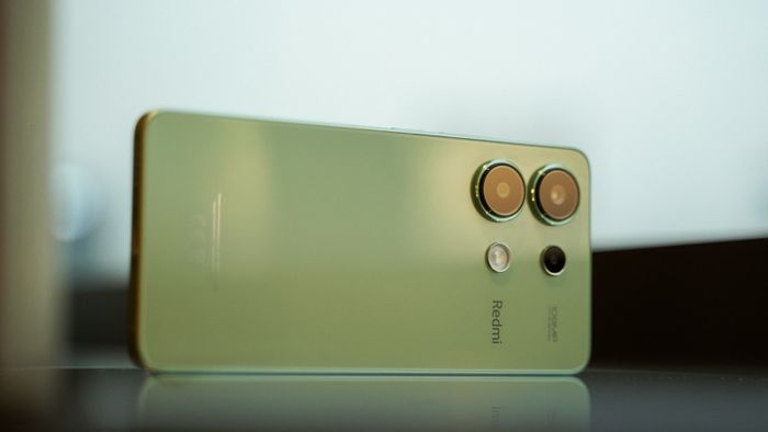 Redmi-Note-13-4G-1