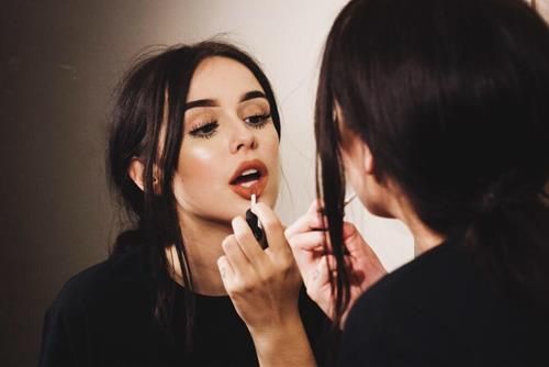 Con giáp nữ yêu cầu cao 1