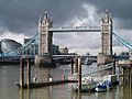 Cầu Tháp nhìn từ bờ Bắc sông Thames