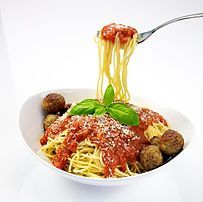 Spaghetti với thịt viên (mì spaghetti với viên thịt)