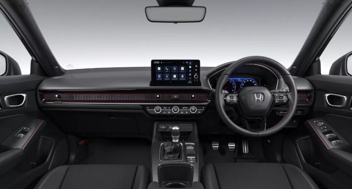 Honda Civic RS 2025 3.jpg