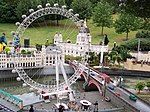 Vòng quay trong thế giới thu nhỏ của Legoland