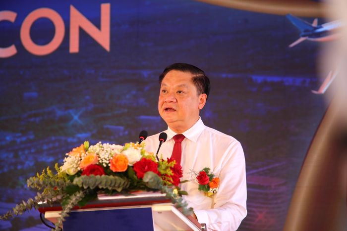 Ông Dương Tấn Hiển – Phó Chủ tịch Thường trực UBND TP. Cần Thơ có bài phát biểu tại buổi lễ