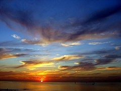 Mặt Trời lặn trên bãi biển Zebulun, Herzliya, Israel