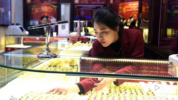 Chênh lệch giá mua và bán vàng SJC hiện tại là 1,5 triệu đồng mỗi lượng