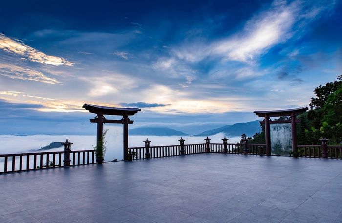 Chùa Linh Quy Pháp Ấn
