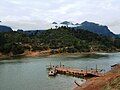 Phà không tự hành tại bến Thasala, muang Khamkeuth tỉnh Bolikhamsai, Lào.