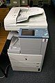 Máy đa năng: in ấn, quét tài liệu, gọi điện, fax, sao chép