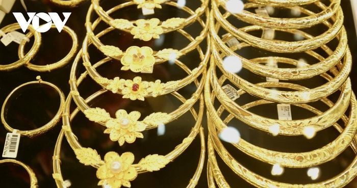 Thị trường vàng quốc tế ghi nhận sự giảm mạnh về giá trong ngày hôm nay