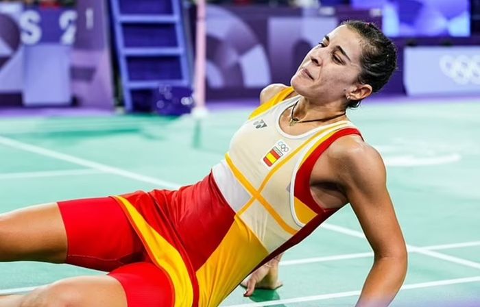 Vận động viên cầu lông người Trung Quốc nhận được nhiều lời khen vì hành động với đối thủ - Ảnh 2