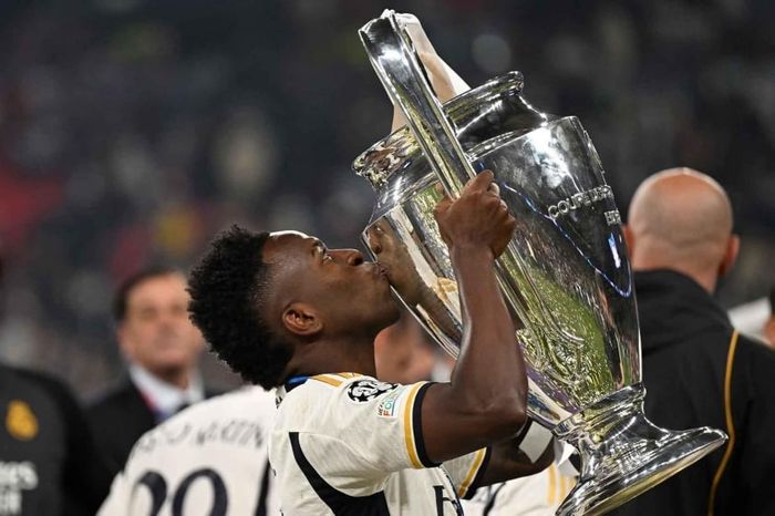 Mbappe hay Vinicius? Người sẽ đá penalty cho Real Madrid mùa 2024/25 đã được tiết lộ.