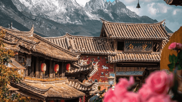Thưởng thức vẻ đẹp lãng mạn của Lệ Giang cổ trấn