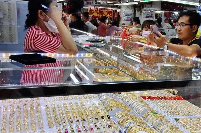 Giá vàng nhẫn tiếp tục giảm