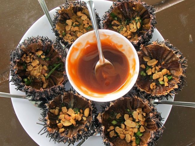 Các đặc sản Quảng Ngãi không thể bỏ qua: Nhum