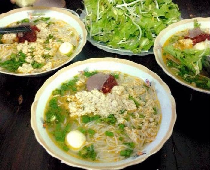 Các đặc sản Quảng Ngãi không thể bỏ qua: Bún riêu cua