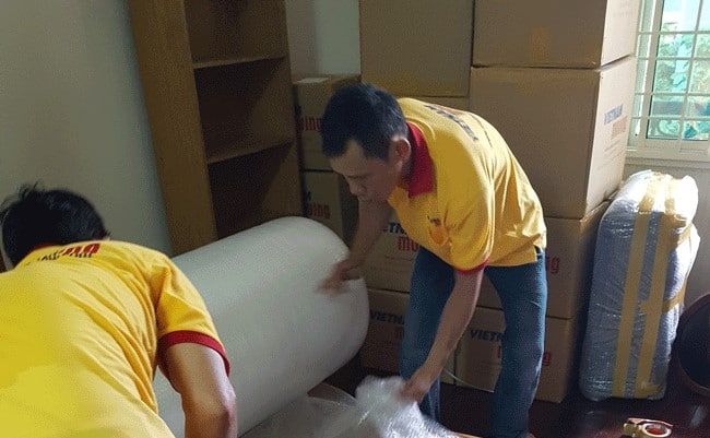 Chuyển nhà trọn gói giá rẻ tại quận Tân Bình - Vietnam Moving
